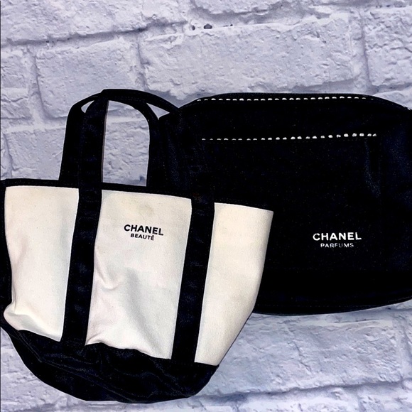 Chanel Bundle of 2 Travel Cosmetic Accessory Cases - Picture 2 of 15